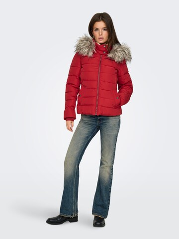 Veste d’hiver 'ONLNEWCAMILLA' ONLY en rouge