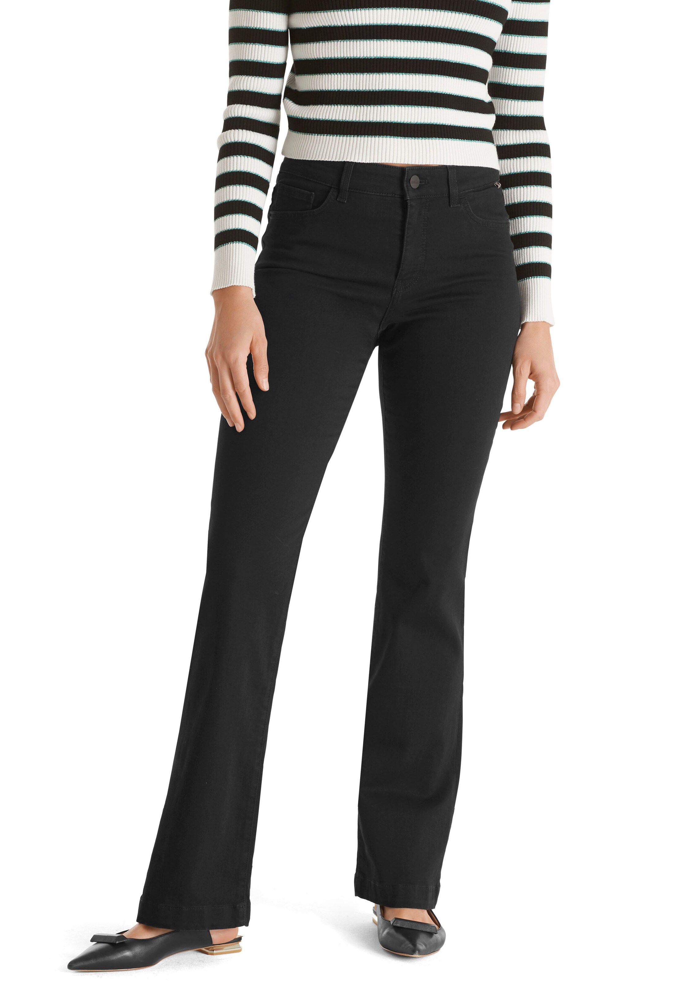 Marc Cain Boot cut Jeans in Black: front