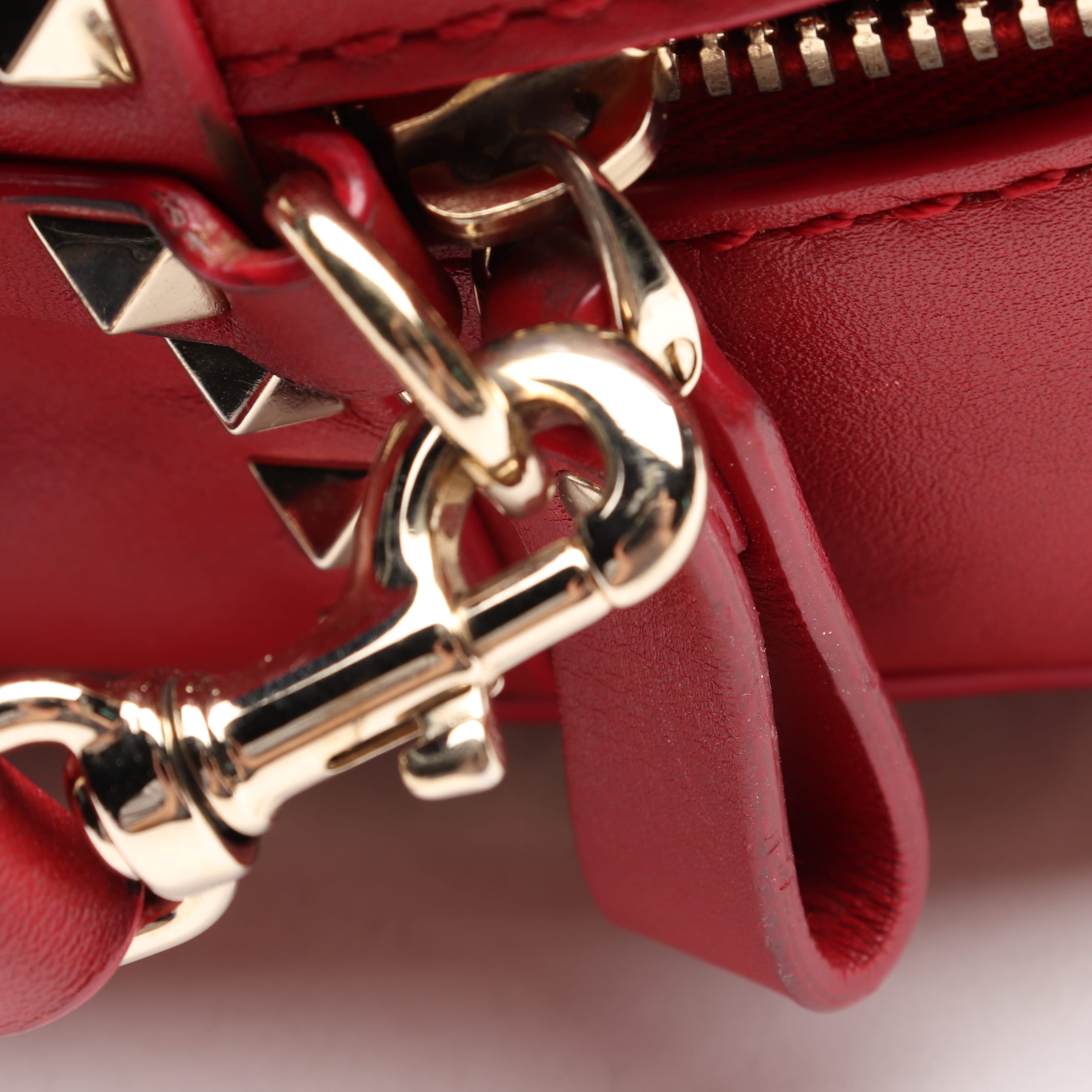 VALENTINO Bag in One size in Red