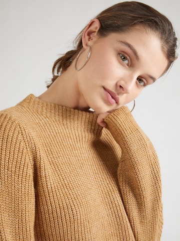 s.Oliver Sweater in Brown