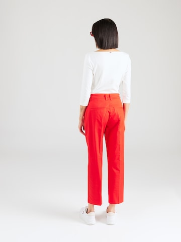 regular Pantaloni chino di TOMMY HILFIGER in rosso