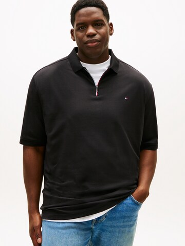Tommy Hilfiger Big & Tall T-shirt i svart: framsida
