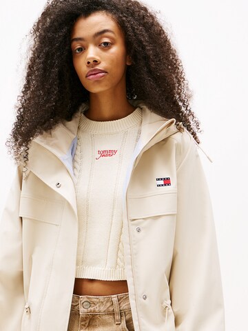 Tommy Jeans Tussenparka in Beige