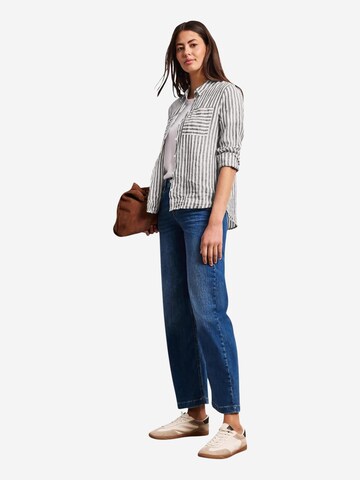 Camicia da donna 'SOL_LTD QR Striped shirtcollarblouse 346289' di STREET ONE in marrone