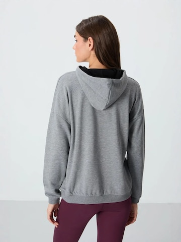 Tommy Life Sweatshirt in Grijs