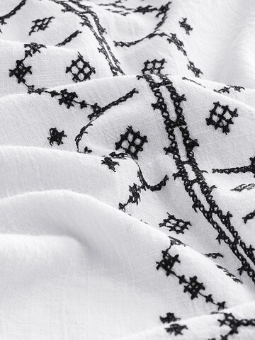 Next Bluse in Weiß