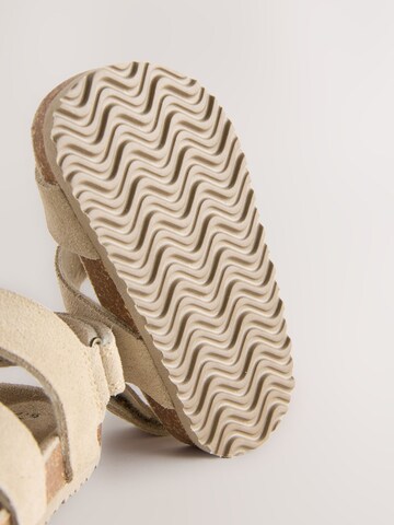 Chaussures ouvertes Next en beige
