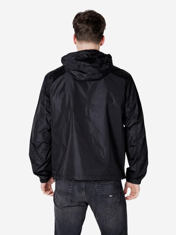 Cappotto di mezza stagione 'XM000342 AF12285' di ARMANI EXCHANGE in nero