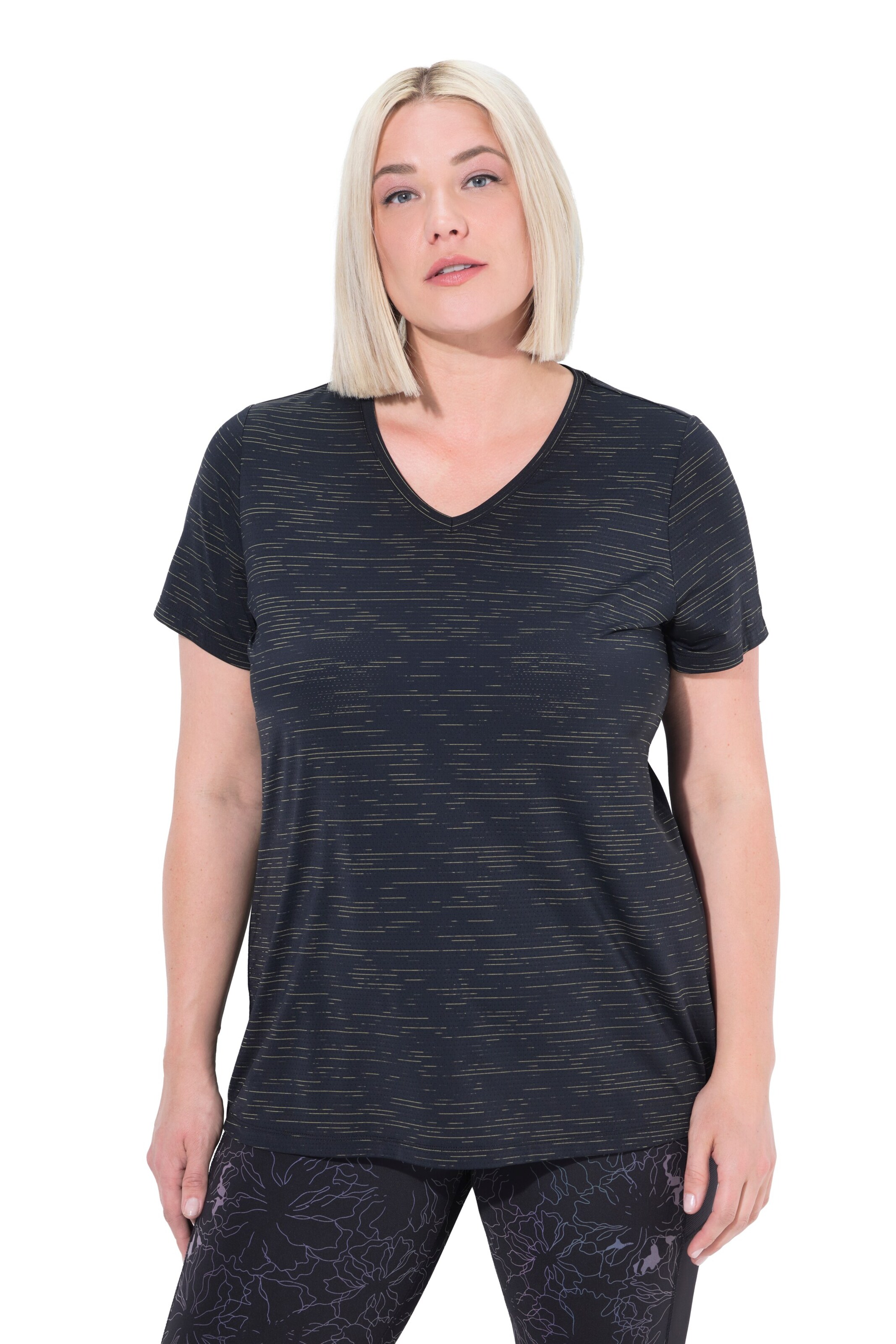 Ulla Popken Shirt in Black: front