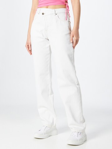 Cotton On Normalny krój Jeansy w kolorze biały: przód