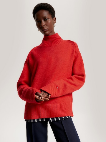 Pull-over TOMMY HILFIGER en rouge : devant