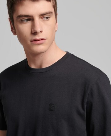 Superdry T-Shirt in Schwarz