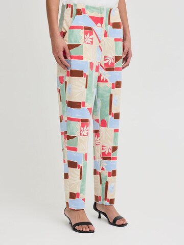 Regular Pantalon ' IHKATE PRINT ' ICHI en mélange de couleurs