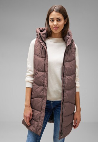 Gilet STREET ONE en marron : devant