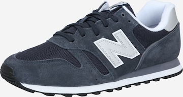 Sneaker bassa di new balance in blu: frontale