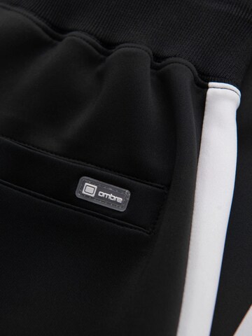 Ombre Regular Sports trousers in Black