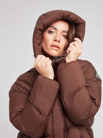 Veste outdoor ' Winter Crop Puffer ' JACK1T en marron