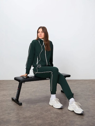 Tommy Life Sweat suit in Green