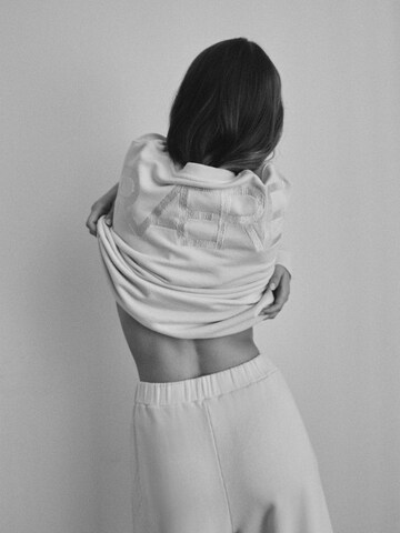 Wide leg Pantaloni 'Paola' de la RÆRE by Lorena Rae pe mov