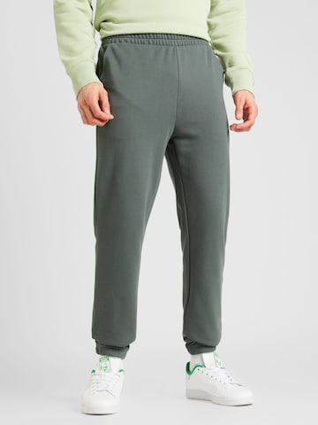 Virtus - Tapered Pantalón deportivo 'Jaiden' en verde: frente