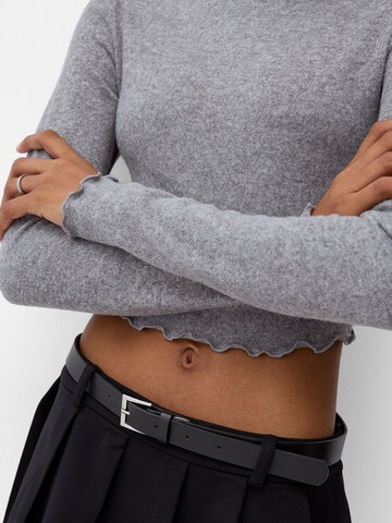 Bershka Pullover in Grau