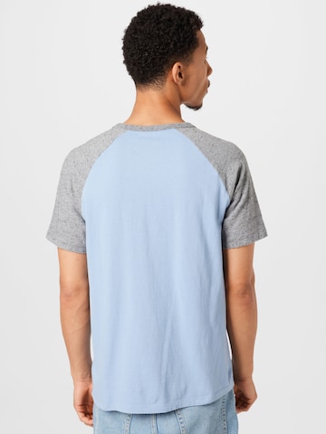 American Eagle T-Shirt in Blau