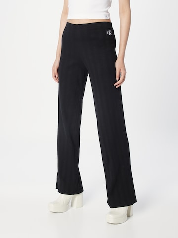 Calvin Klein Jeans - Loosefit Calças em preto: frente