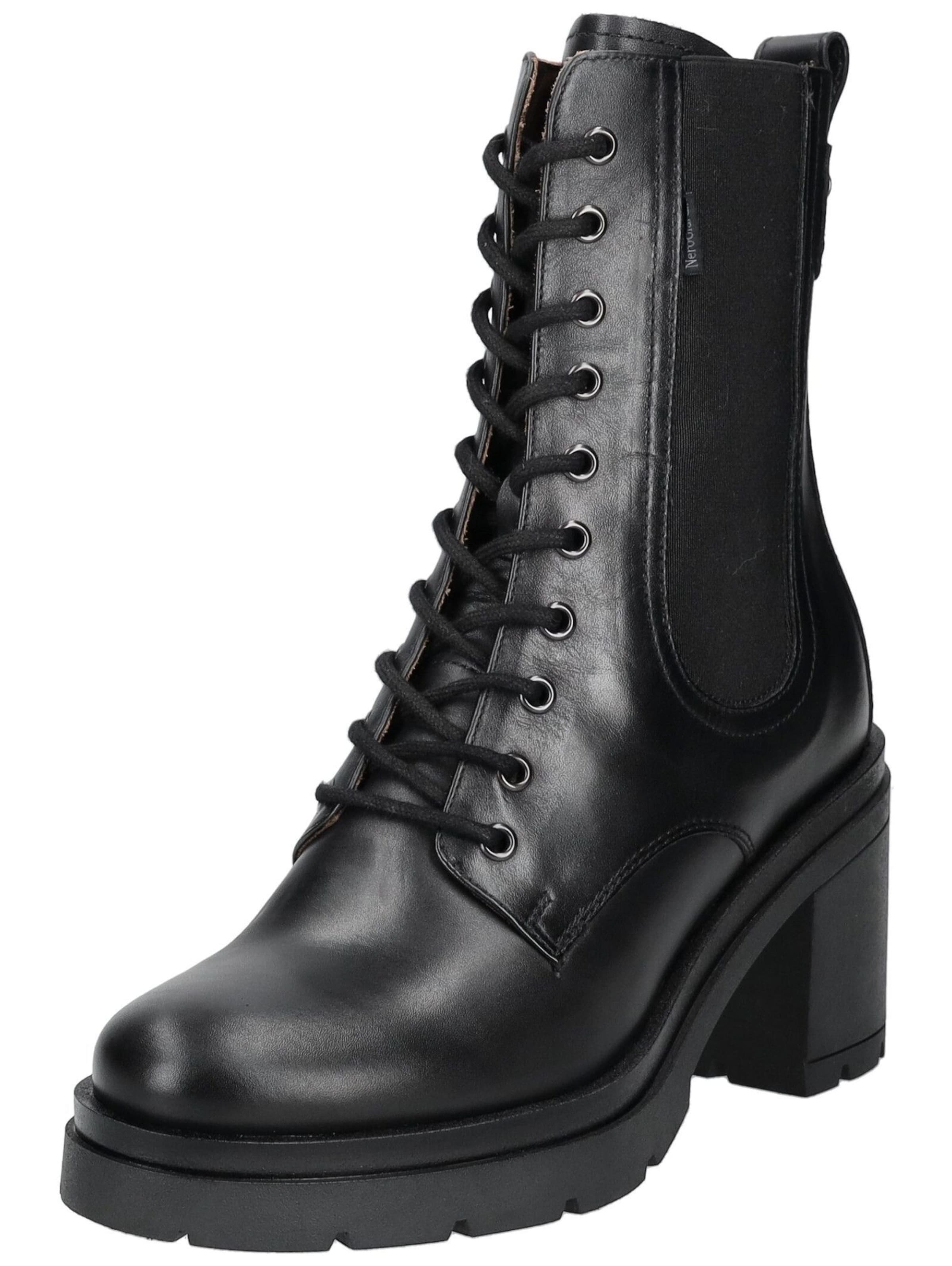 Stivaletto stringato 'Varsavia' di Nero Giardini in nero: frontale