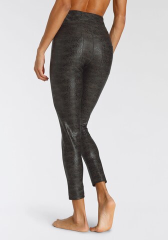 LASCANA Skinny Leggings in Grün