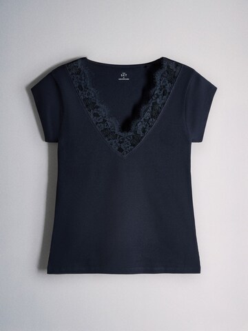 The Set T-Shirt in Blau
