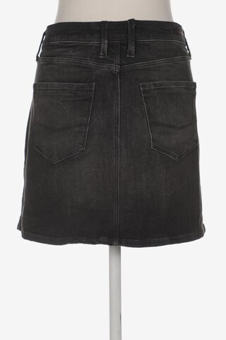 Cross Jeans Skirt in M in Black