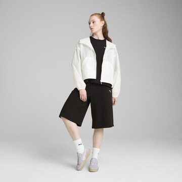Veste de sport 'Wardrobe Ess' PUMA en blanc