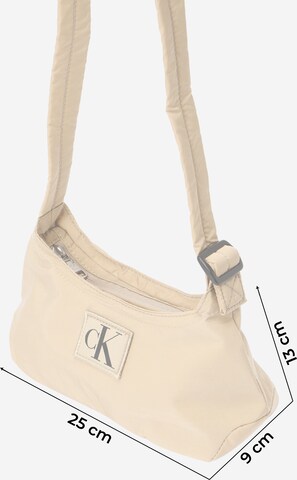 Calvin Klein Jeans Skuldertaske i brun