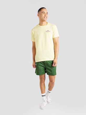 BILLABONG - Camiseta 'DREAMY PLACE' en amarillo