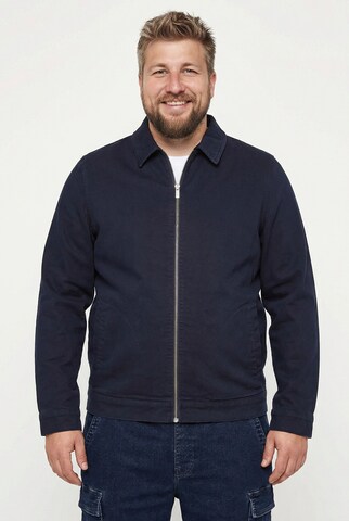 Men Plus Übergangsjacke in Blau: Vorderseite