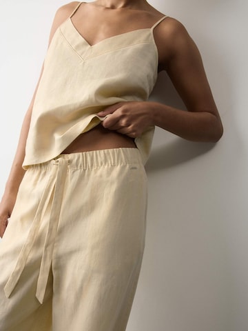 Marks & Spencer Pỵjamaset in Beige