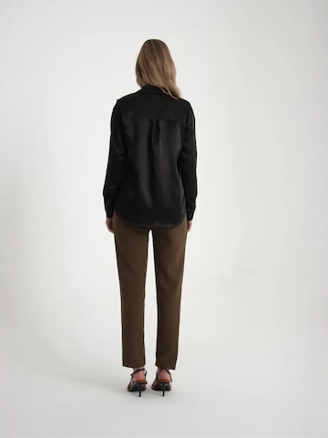 Slimfit Pantaloni 'Hose' di Hiccup in marrone