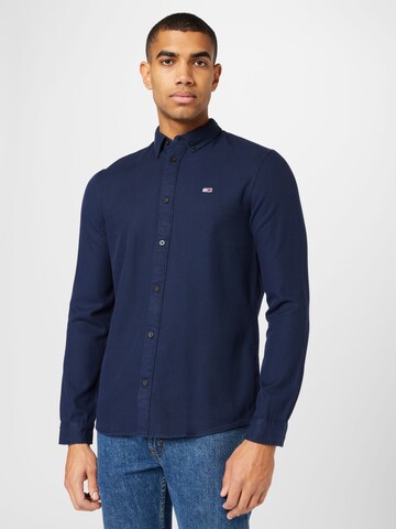 Tommy Jeans Regular fit Button Up Shirt in Blue: front