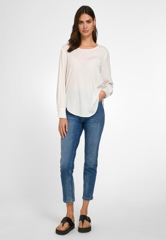 tRUE STANDARD Blouse in Beige