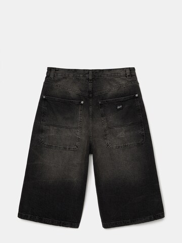 Pull&Bear Loosefit Jeans in Zwart