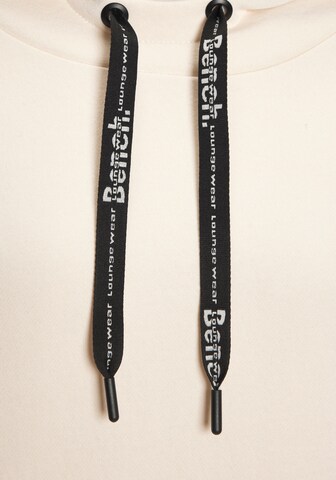 BENCH Sweatshirt in Beige