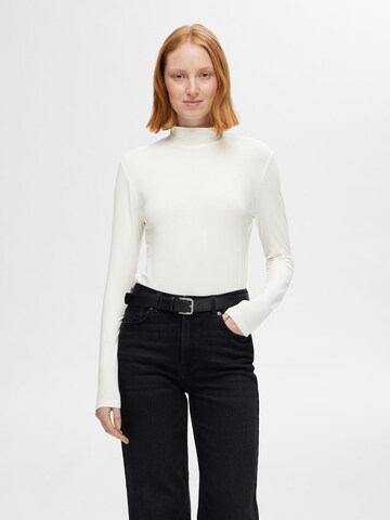 SELECTED FEMME Shirt 'Manja' in White: front