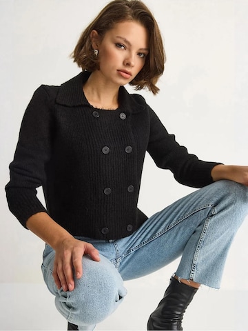 Bianco Lucci Strickjacke in Schwarz