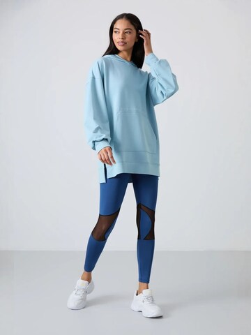 Felpa di Tommy Life in blu