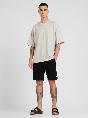 Pegador Regular Shorts 'Libco' in Schwarz