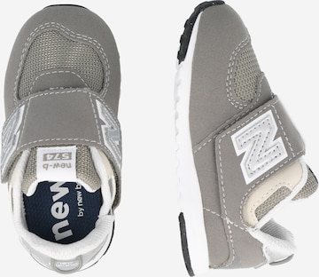 Sneaker '574' di new balance in grigio