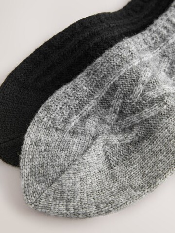 Next - Meias em cinzento