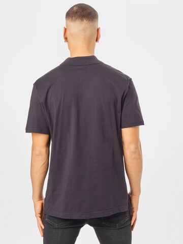 GAP Poloshirt in Grau