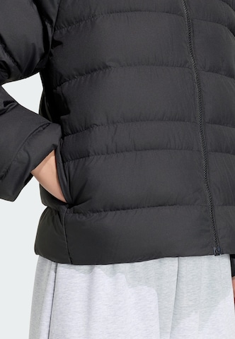 Veste de sport 'Essentials' ADIDAS SPORTSWEAR en noir
