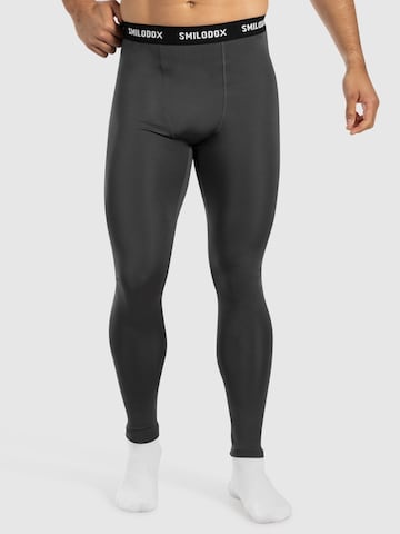 Skinny Pantalon de sport ' Zeyn ' Smilodox en gris : devant
